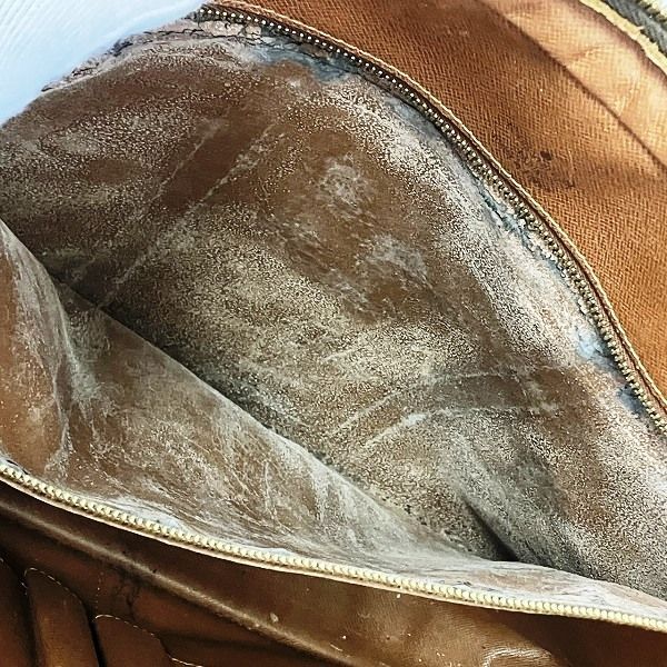 Louis Vuitton Monogram Porte Documents Voyage Bag Handbag — view 9