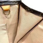 Louis Vuitton Monogram Sac Plat Tote — view 9