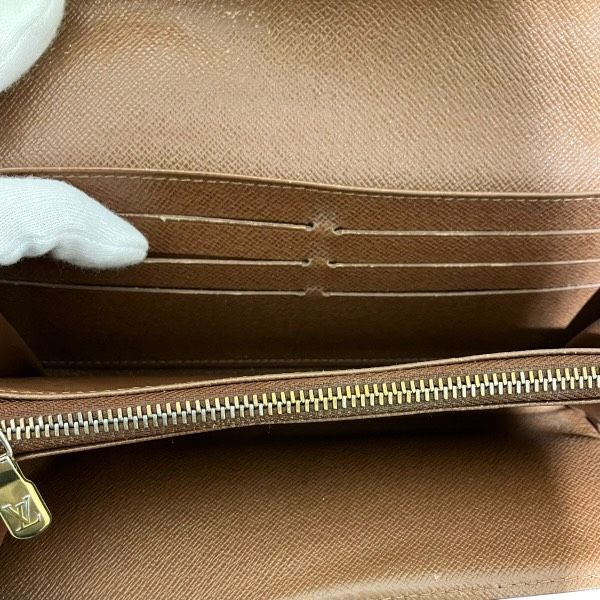 Louis Vuitton Monogram Portefeuille Sarah Wallet — view 5