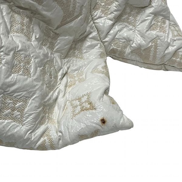 Louis Vuitton Monogram en Vinyl Squeegee Drawstring Shoulder — view 5