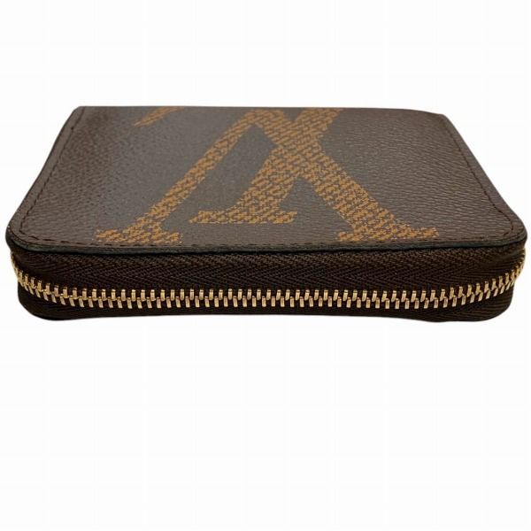 Louis Vuitton Monogram Giant Zippy Coin Purse Wallet Case — view 9
