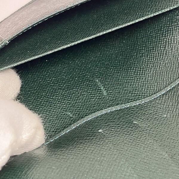 Louis Vuitton Taiga Porte Billets Carte Cles Wallet — view 8