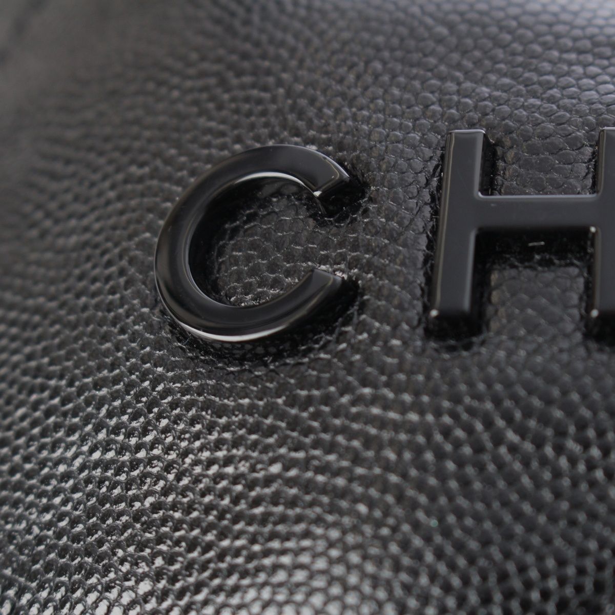 Chanel Caviar Leather 22 Mini Chain Shoulder Bag So Black — view 9