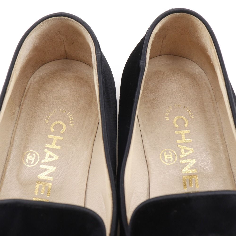 Chanel CC Logo Opera Shoes Velvet Black Loafers — view 6