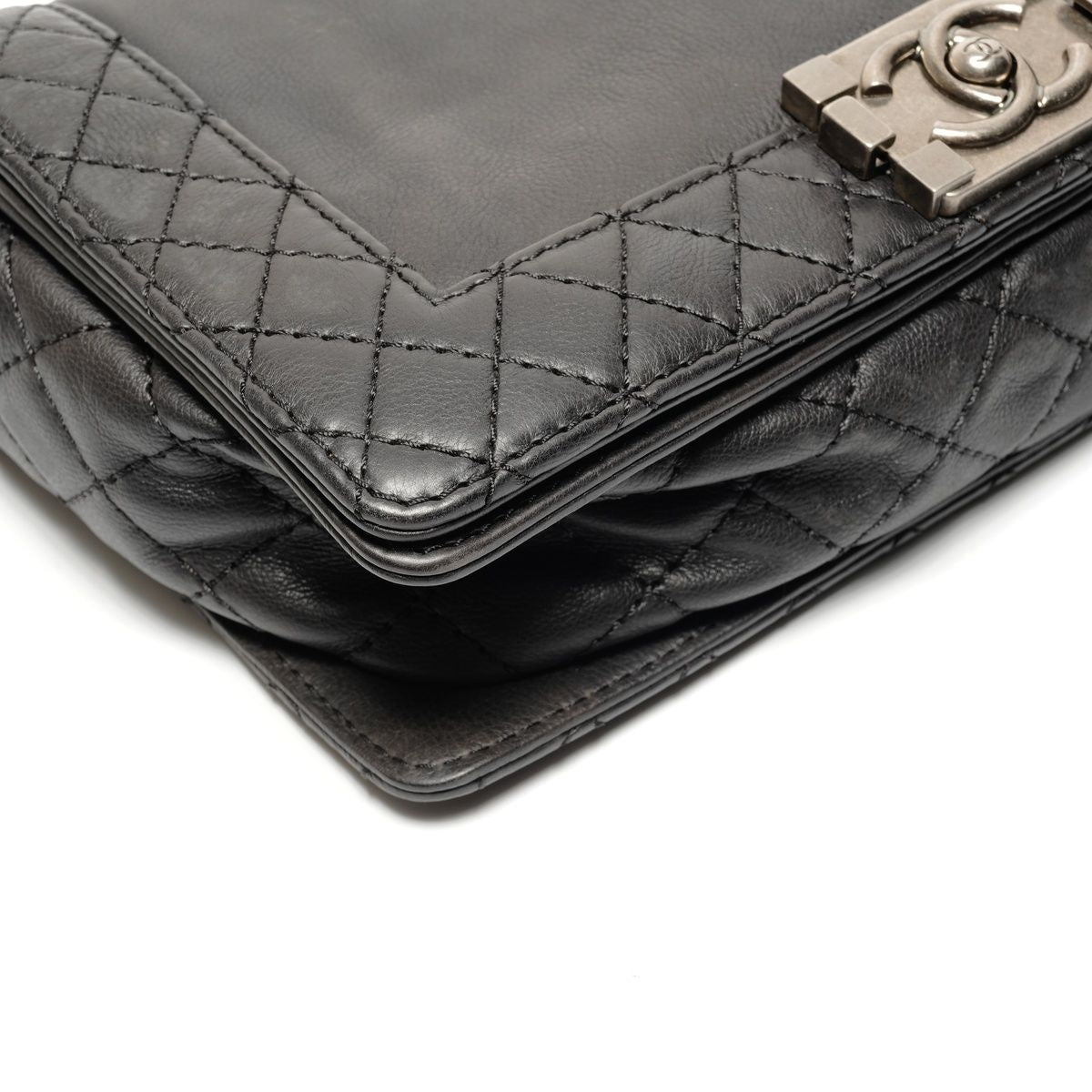 Chanel Shoulder Bag Gunmetal Chain — view 6