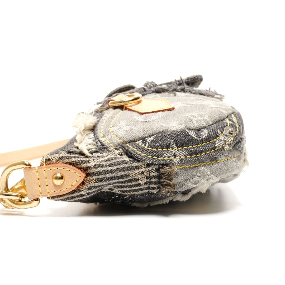 Louis Vuitton Shoulder Bag Monogram Denim Patchwork Pouch — view 4