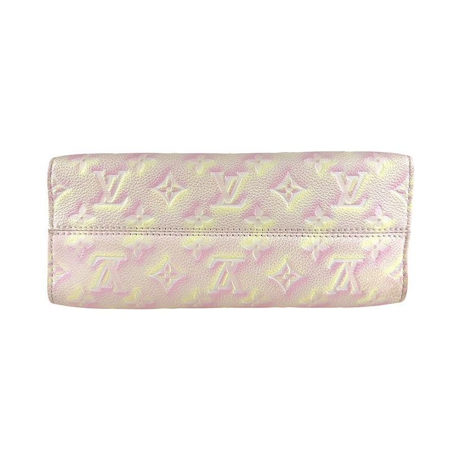 Louis Vuitton Shoulder Bag Summer Star Dust On The Go PM — view 4