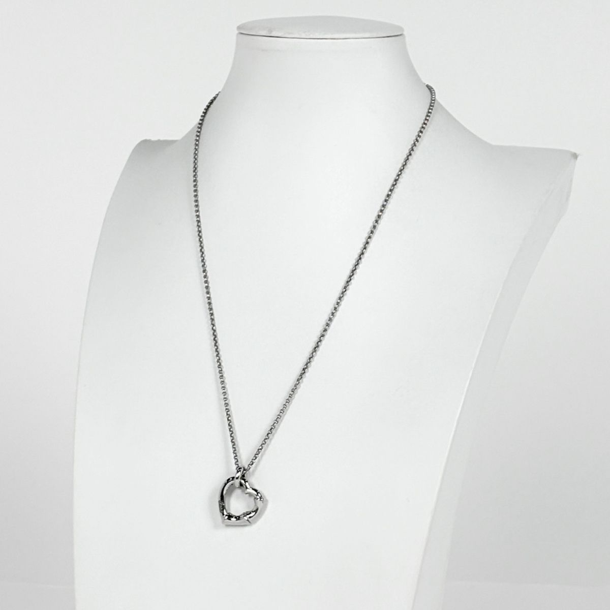Gucci Open Necklace Silver — view 4