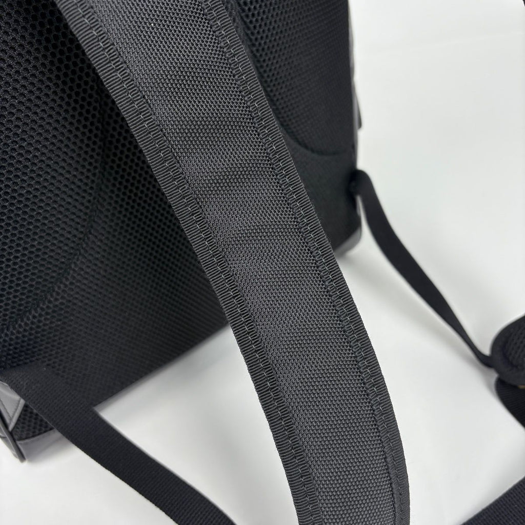 Gucci GG Marmont Backpack Logo Leather Black — view 7
