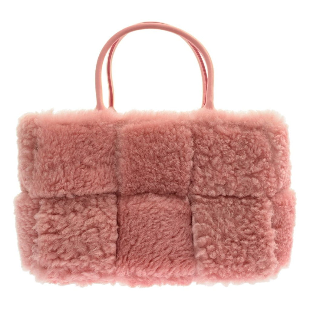 Bottega Veneta Maxi Intrecciato Arco Mouton Tote Pink — view 2