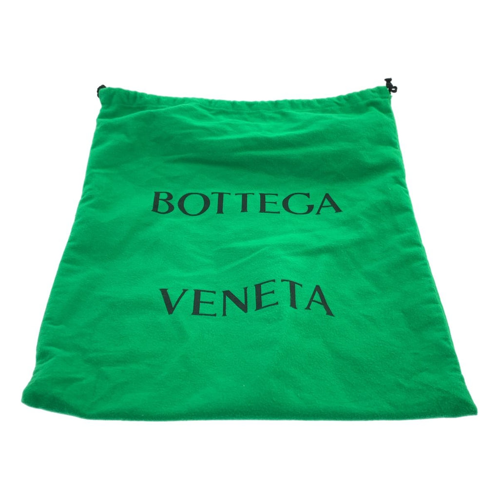 Bottega Veneta Maxi Intrecciato Arco Mouton Tote Pink — view 9