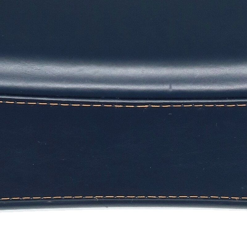 Chanel Gabriel de Large Hobo Denim Calfskin Chain Shoulder Bag — view 5