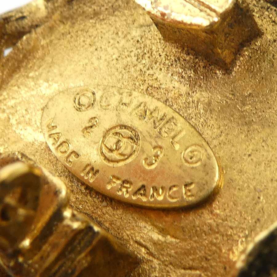 Chanel Earrings CC Logo Gold Plated — view 8