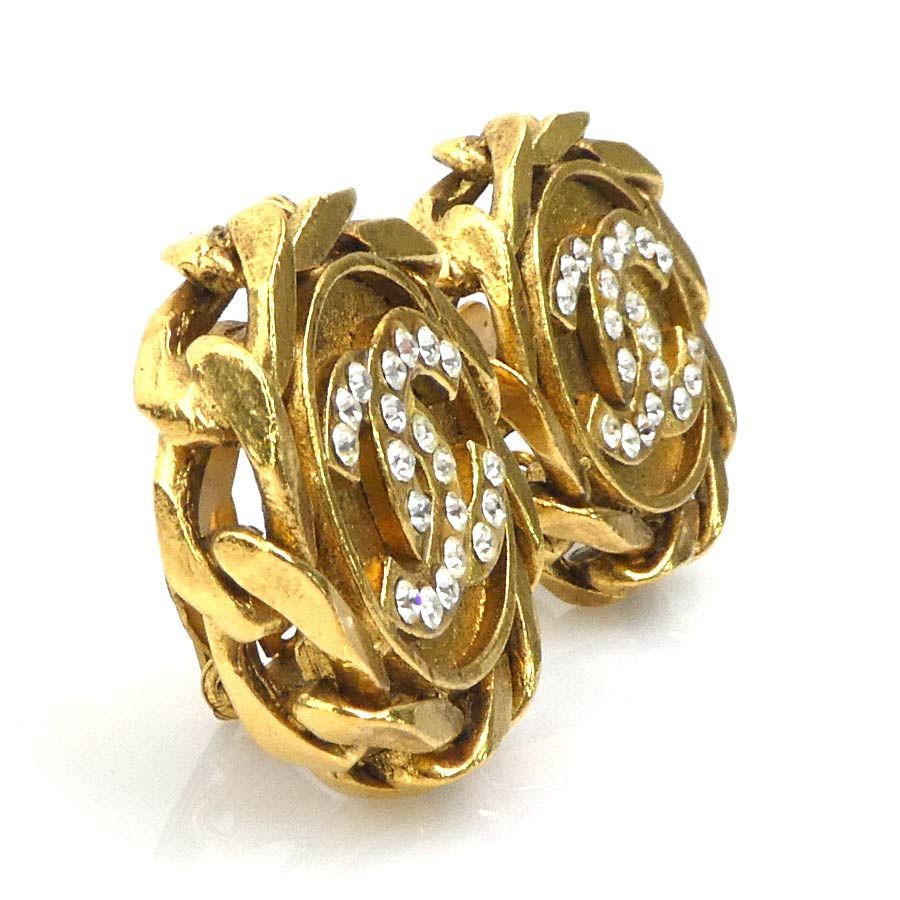 Chanel Earrings CC Logo Gold Plated — view 2