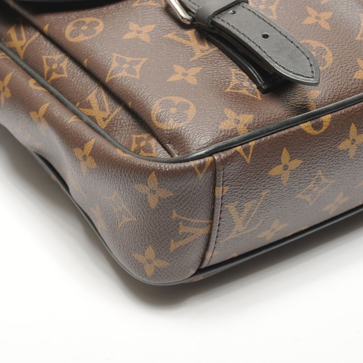 Louis Vuitton Shoulder Bag Monogram Macassar — view 5