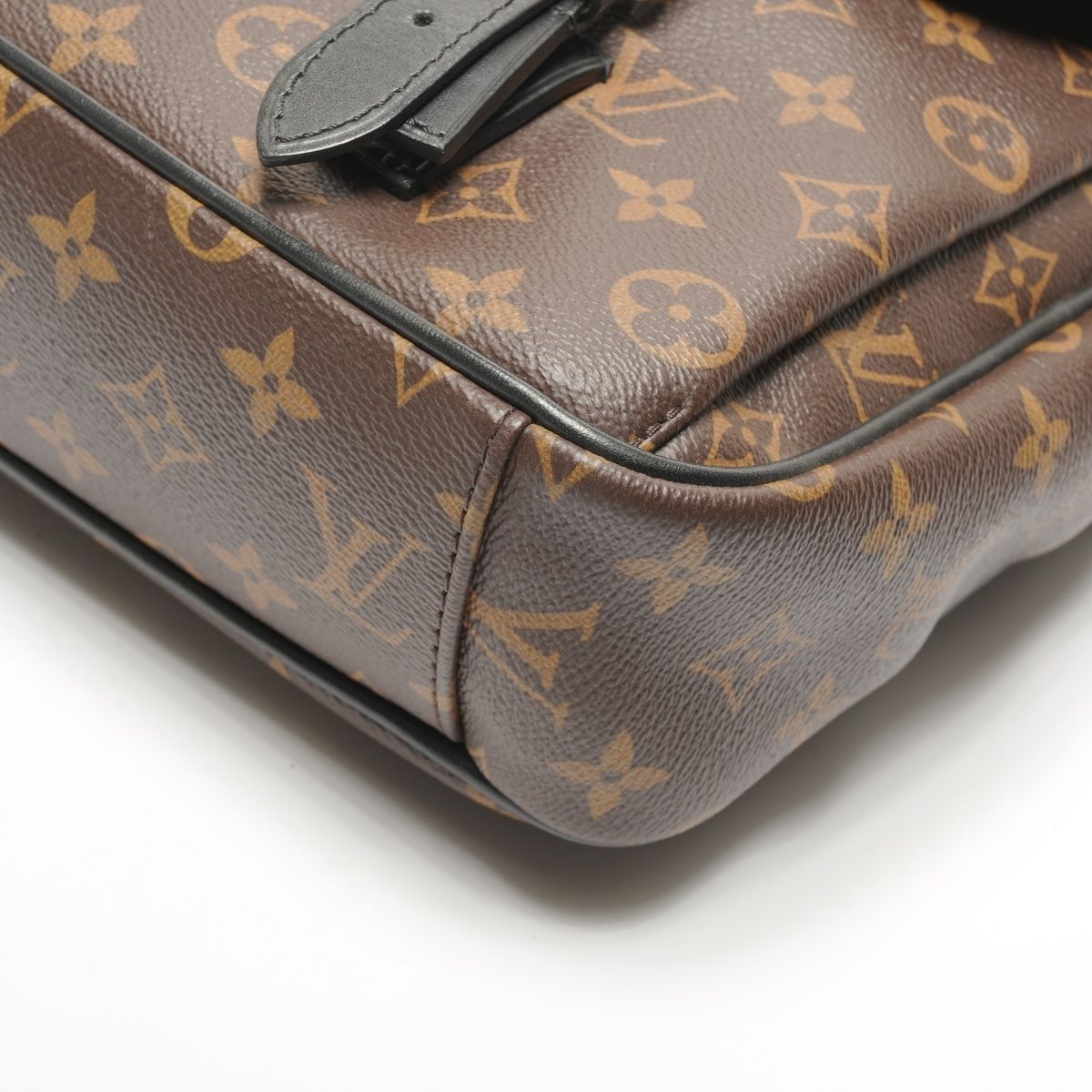 Louis Vuitton Shoulder Bag Monogram Macassar — view 6