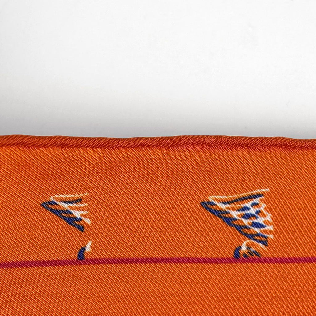 Hermes Carre 90 24 Faubourg Seconde Ginza — view 3