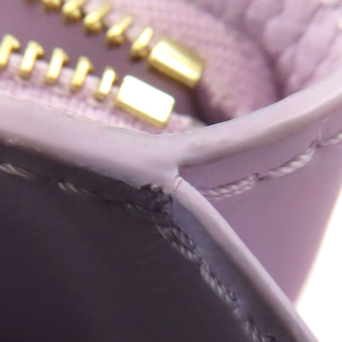 Louis Vuitton Portefeuille Bifold Wallet Mahina — view 8