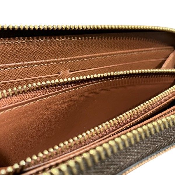 Louis Vuitton Monogram Zippy Wallet — view 6