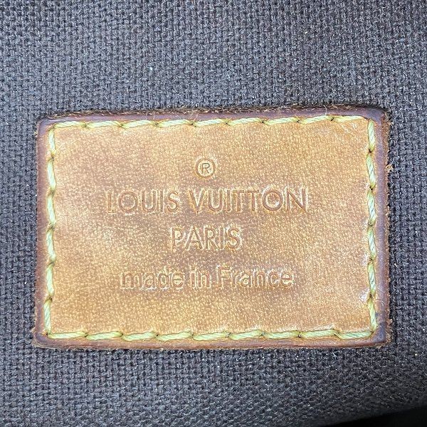 Louis Vuitton Monogram Menilmontan PM Shoulder Bag — view 4