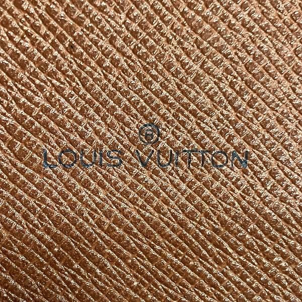 Louis Vuitton Monogram Cite GM Shoulder Bag T-Shirt — view 4
