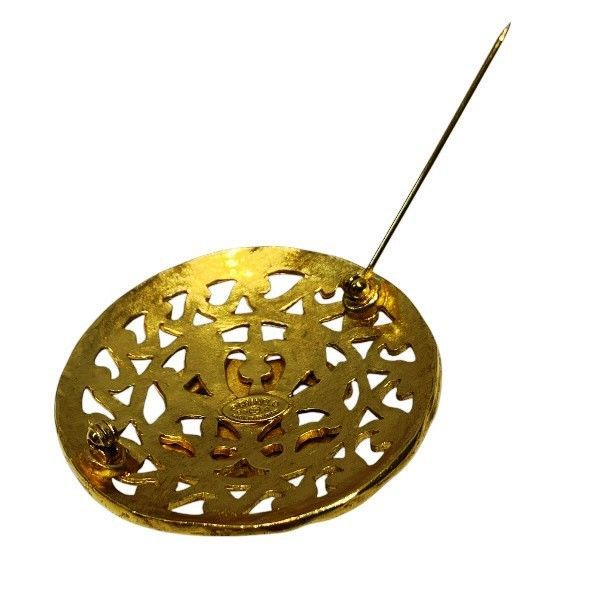 Chanel CC Logo Round Brooch — view 9