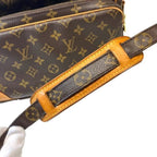 Louis Vuitton Monogram Nile Shoulder Bag — view 9