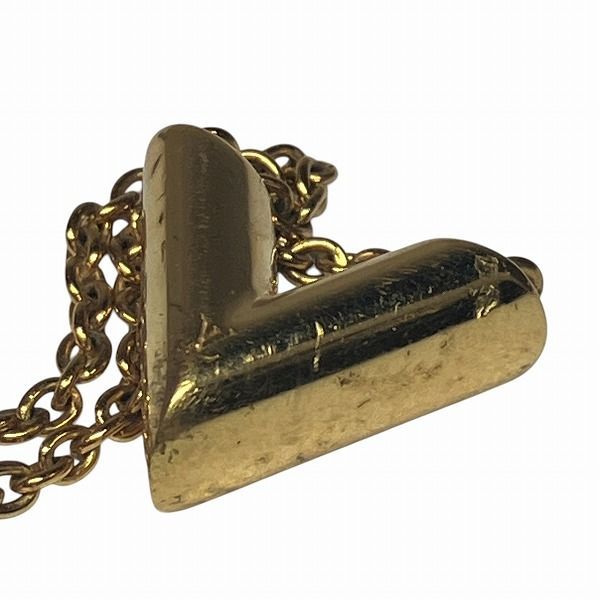 Louis Vuitton Essential Necklace Gold — view 8