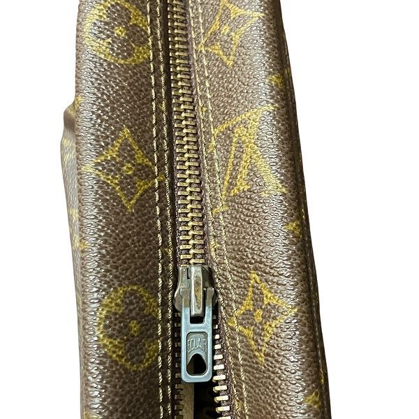 Louis Vuitton Monogram Trousse Toilette 28 Clutch — view 8