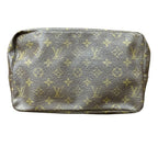 Louis Vuitton Monogram Trousse Toilette 28 Clutch — view 2