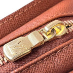 Louis Vuitton Monogram Orsay Clutch — view 9