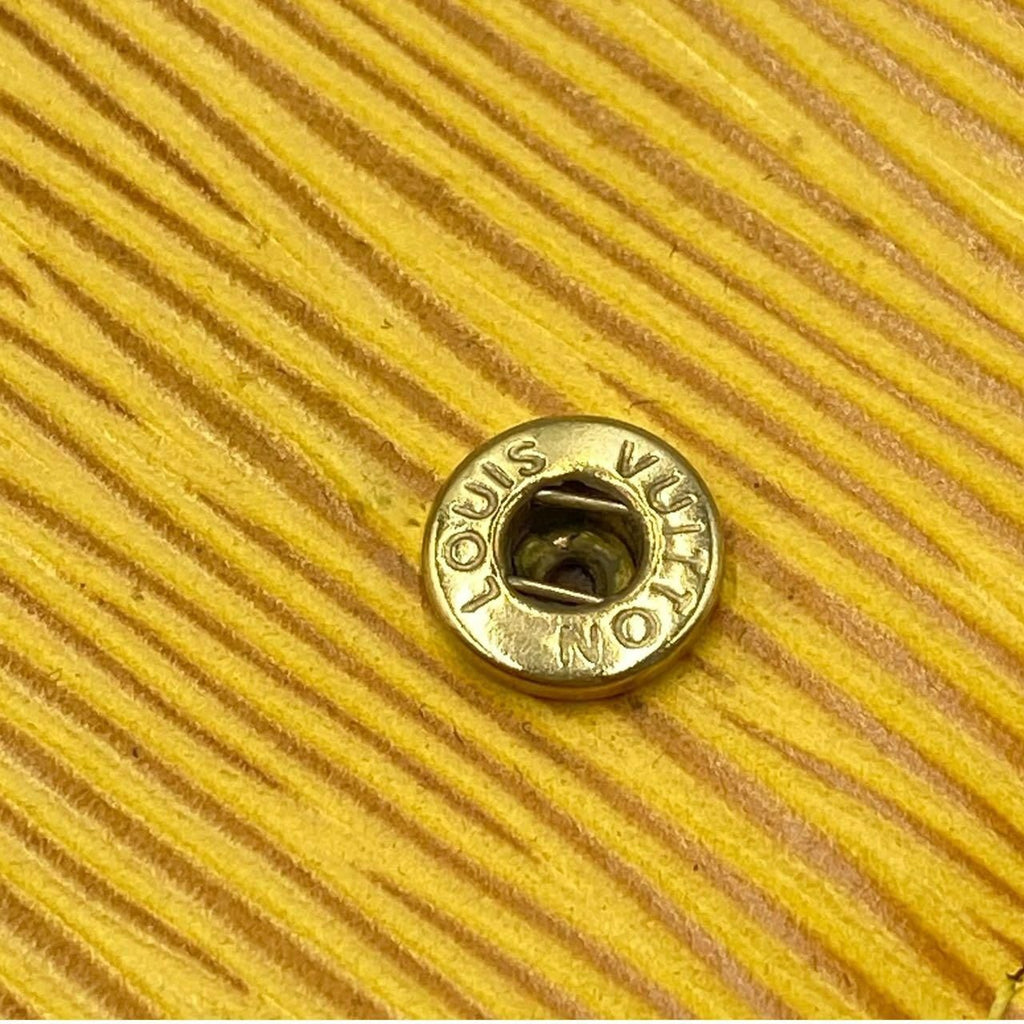 Louis Vuitton Notebook Cover 6 Hole Yellow — view 5