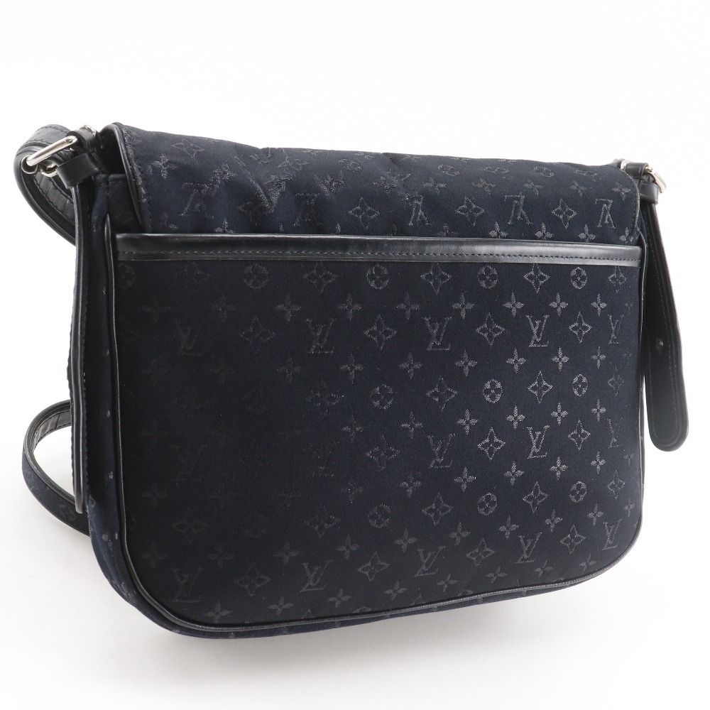 Louis Vuitton Musette Comte de Fait Monogram Satin Vernis Shoulder Bag — view 3