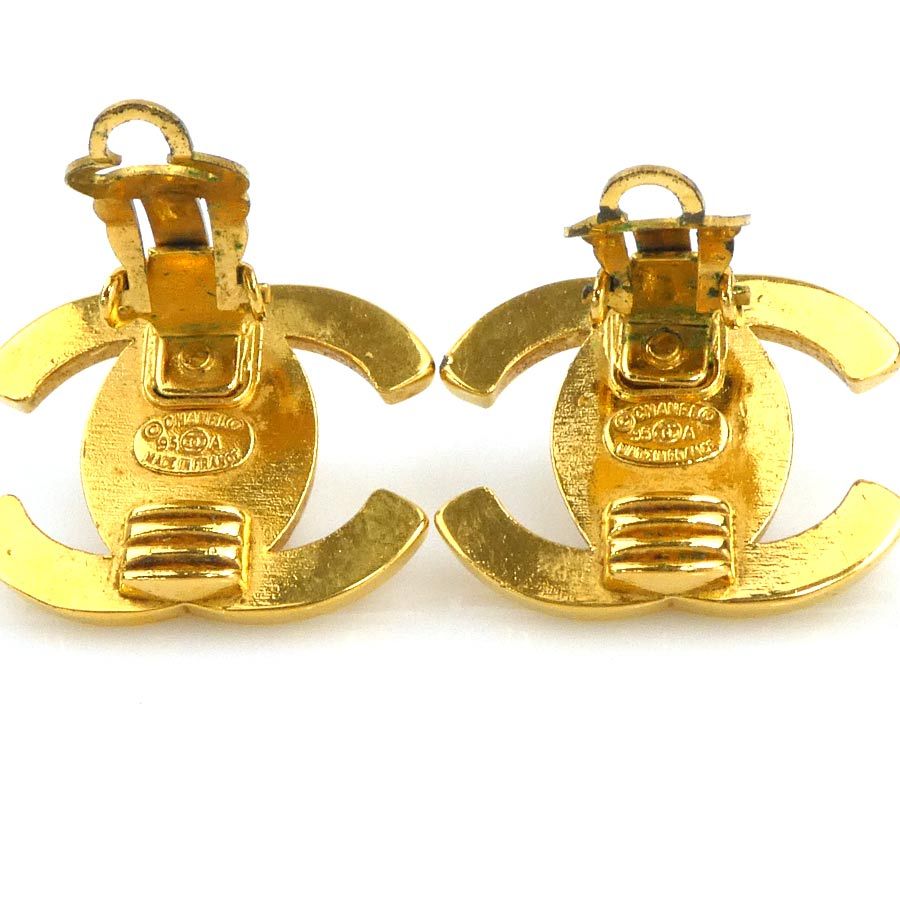 Chanel Earrings CC Logo Gold Plated — view 7