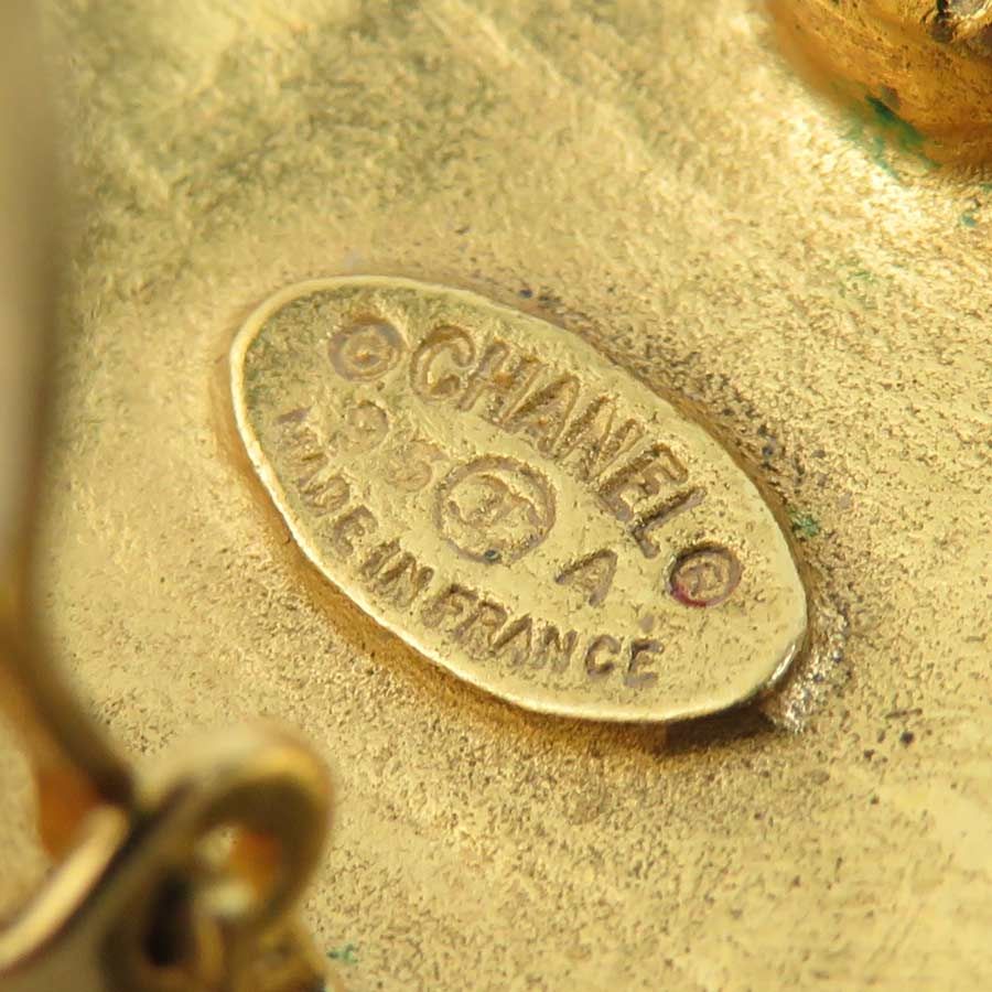 Chanel Earrings CC Logo Gold Plated — view 7
