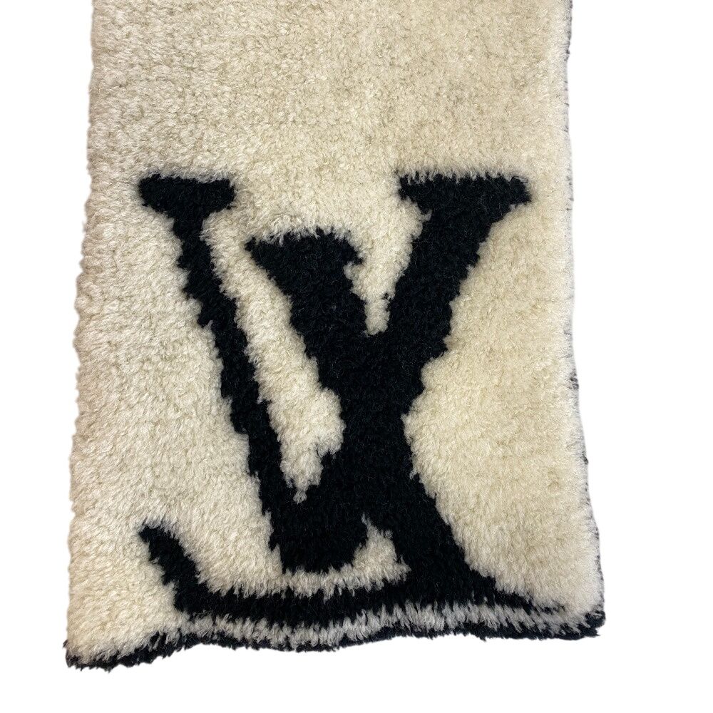Louis Vuitton LV Logo Scarf Confit — view 6