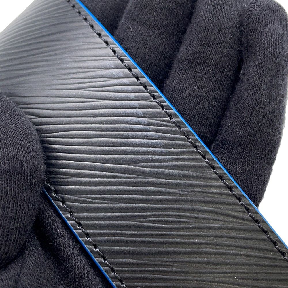 Louis Vuitton Shoulder Strap Epi — view 6