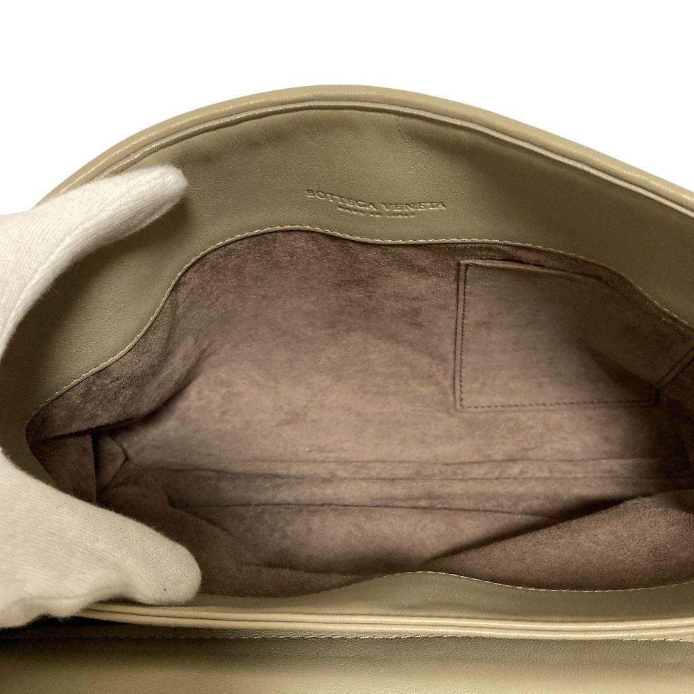 Bottega Veneta Olympia Intrecciato Chain Shoulder Bag Grey — view 8