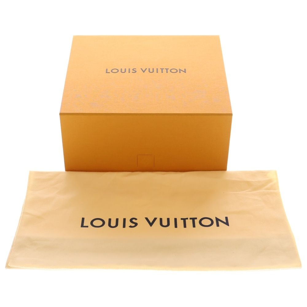 Louis Vuitton Dopp Kit Monogram Second Bag Handbag Brown — view 6