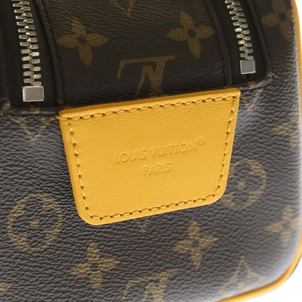 Louis Vuitton Dopp Kit Monogram Second Bag Handbag Brown — view 5