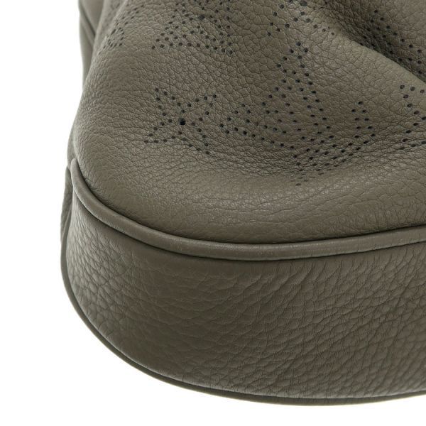 Louis Vuitton Mahina Selene MM Pouch — view 4