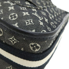 Louis Vuitton Monogram Mini Besace Marie Kate Shoulder Bag — view 5