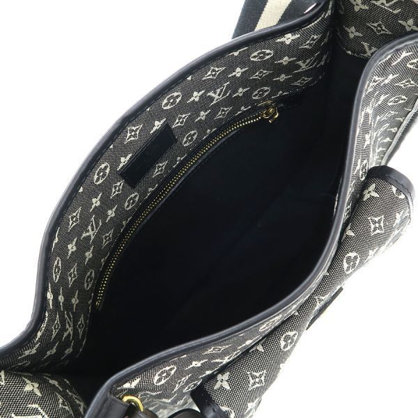 Louis Vuitton Monogram Mini Besace Marie Kate Shoulder Bag — view 2