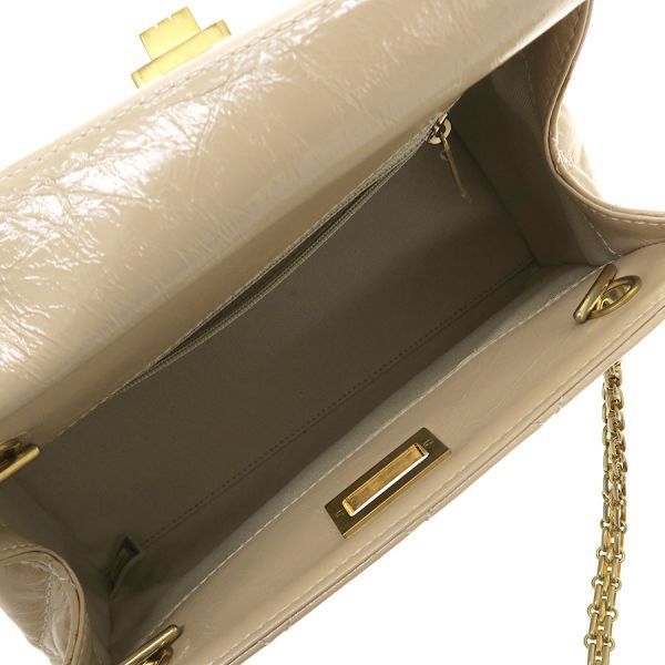 Chanel Quilted 2.55 Chain Handbag — view 2
