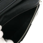 Louis Vuitton Taiga Taigarama Bum Bag Outdoor — view 8