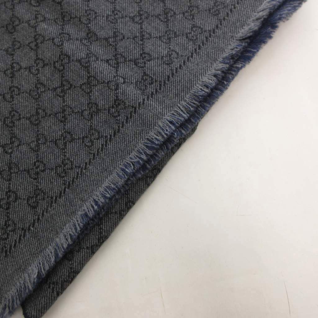 Gucci Scarf Shawl GG Pattern Fringe Bicolor Navy Gray — view 5