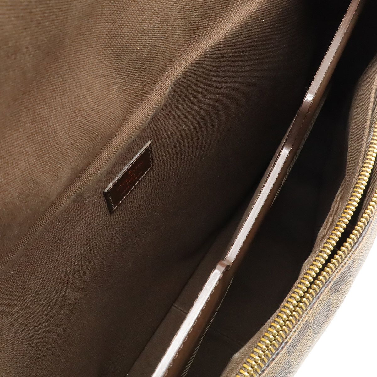 Louis Vuitton Damier Spencer Shoulder Bag — view 6