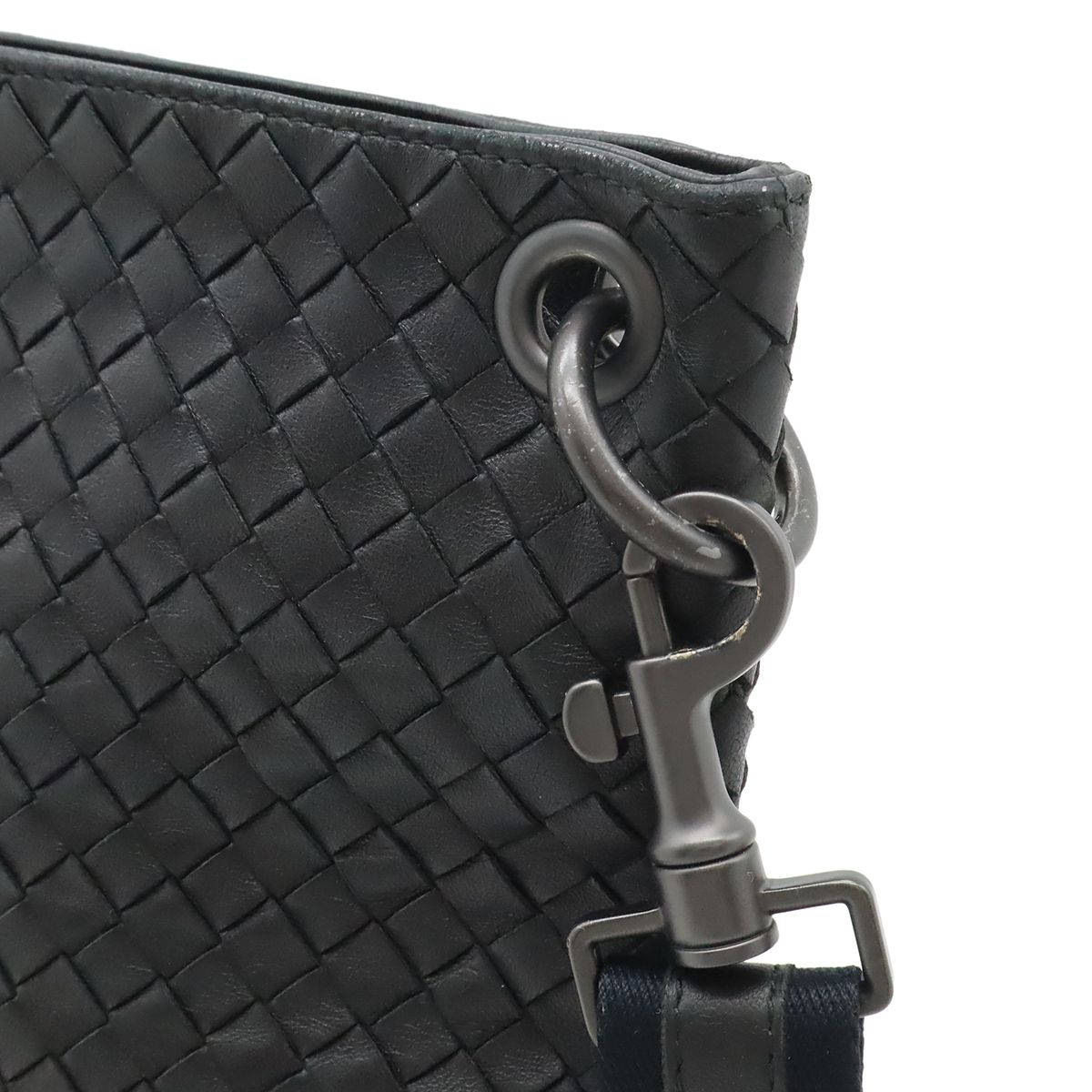 Bottega Veneta Intrecciato Shoulder Bag Crossbody Black — view 4