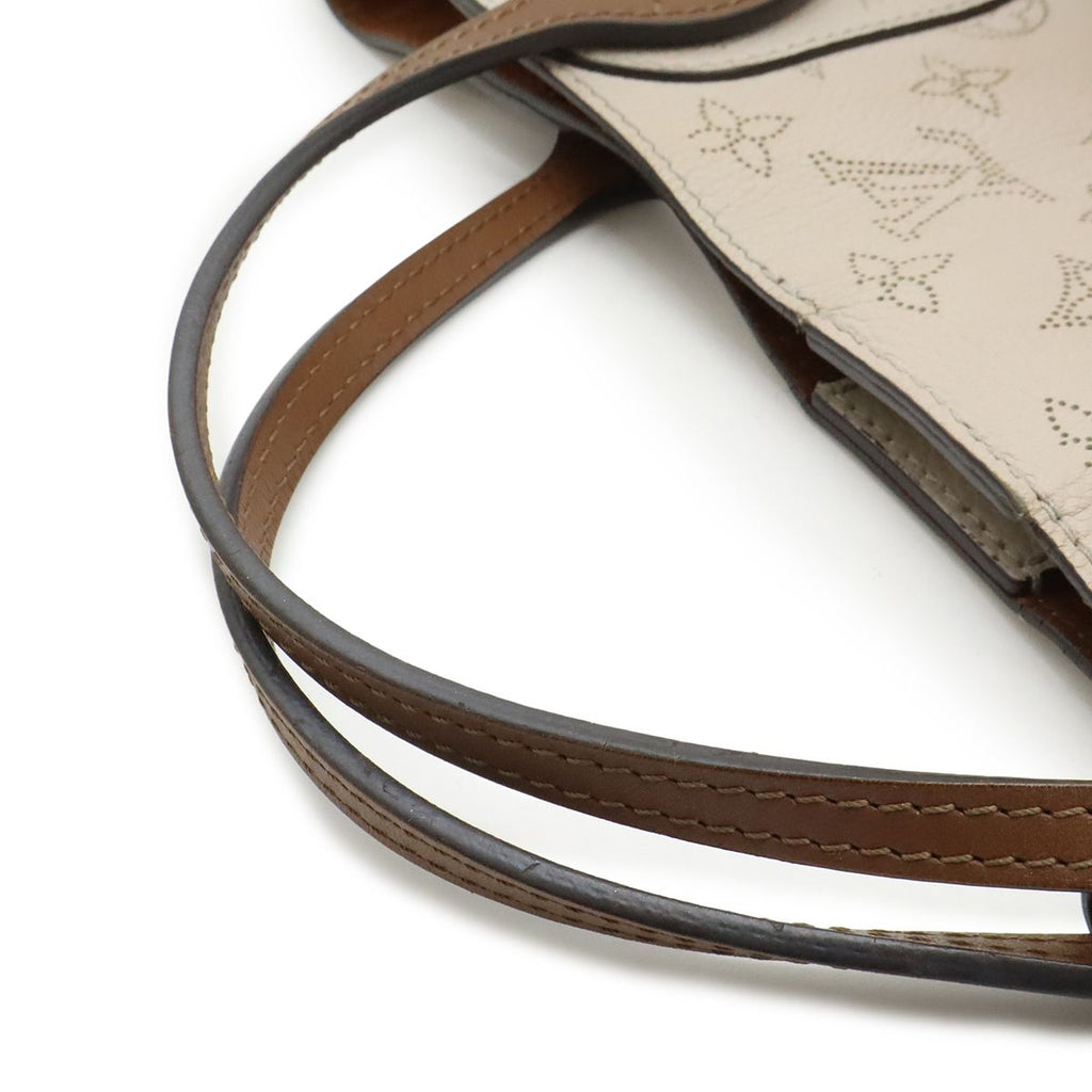 Louis Vuitton Monogram Mahina Hina PM 2-Way Shoulder Bag Leather Brume — view 4