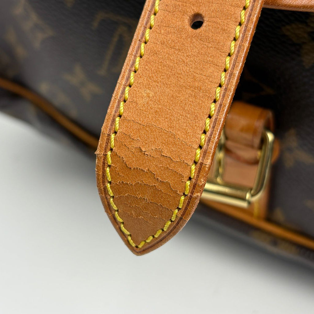 Louis Vuitton Saumur 35 Crossbody Shoulder Bag Monogram Brown — view 5
